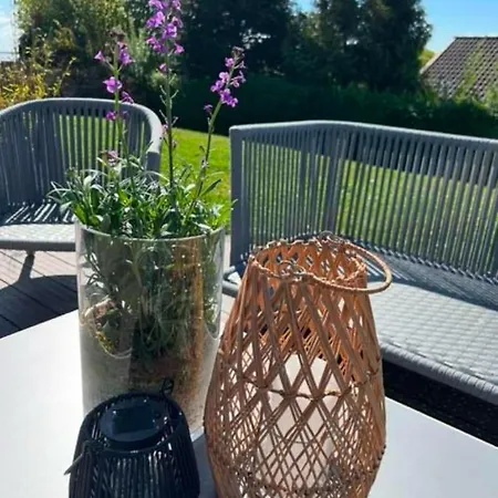 Luxurious With Sauna & Outdoor Hot Tub بيت للعطل Hejls