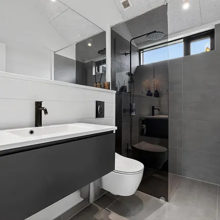 بيت للعطل Luxurious With Sauna & Outdoor Hot Tub Hejls