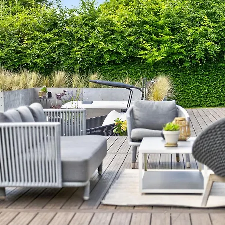 Σπίτι διακοπών Luxurious With Sauna & Outdoor Hot Tub