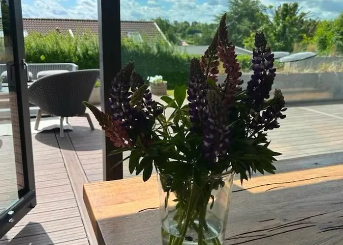Luxurious With Sauna & Outdoor Hot Tub * Hejls