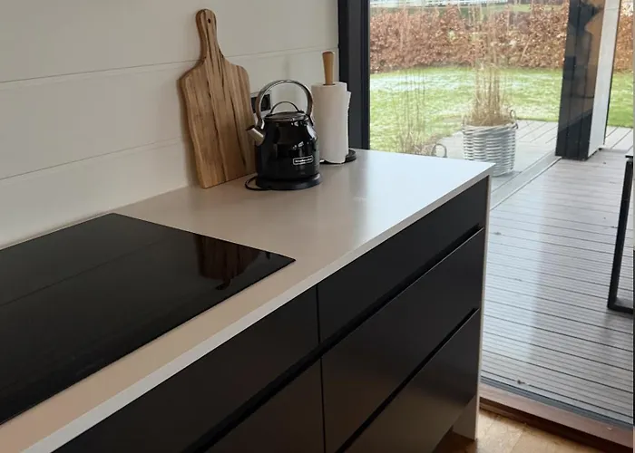 Сasa de vacaciones Luxurious With Sauna & Outdoor Hot Tub